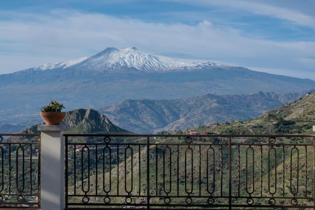 La Chicca Sicily Holiday House Castelmola Esterno foto